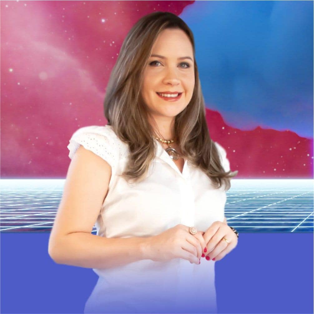 Rebecca Amorim Rebecca Amorim - Diretora de Criação Rebi Digital